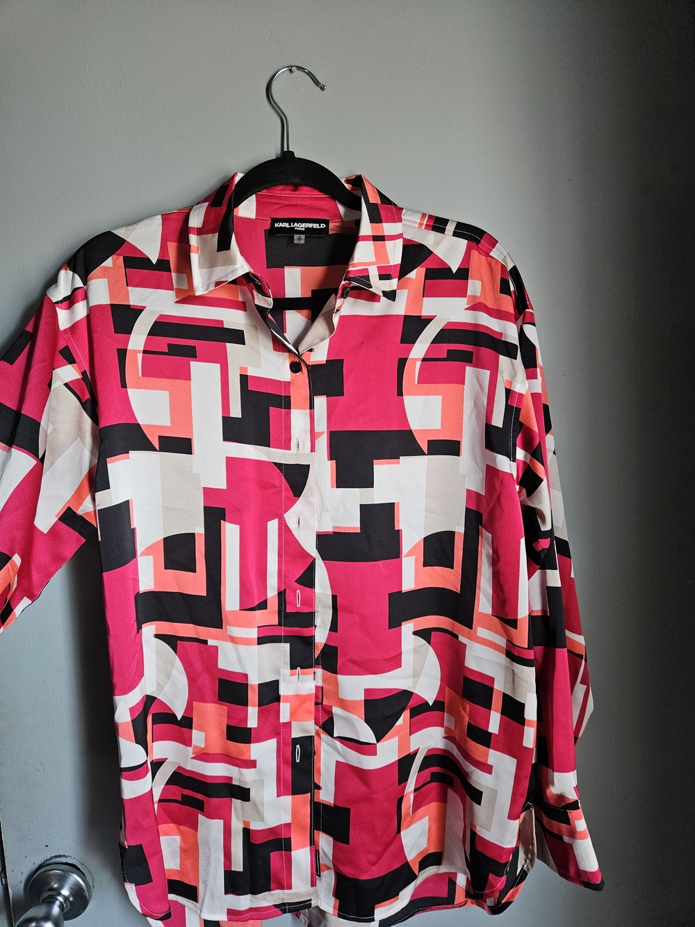 Karl Lagerfeld Pink & Coral Geometric Button-Up Shirt